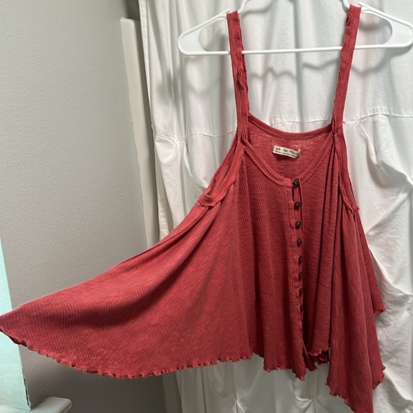 WE THE FREE extra small tank - Picture 2 of 7